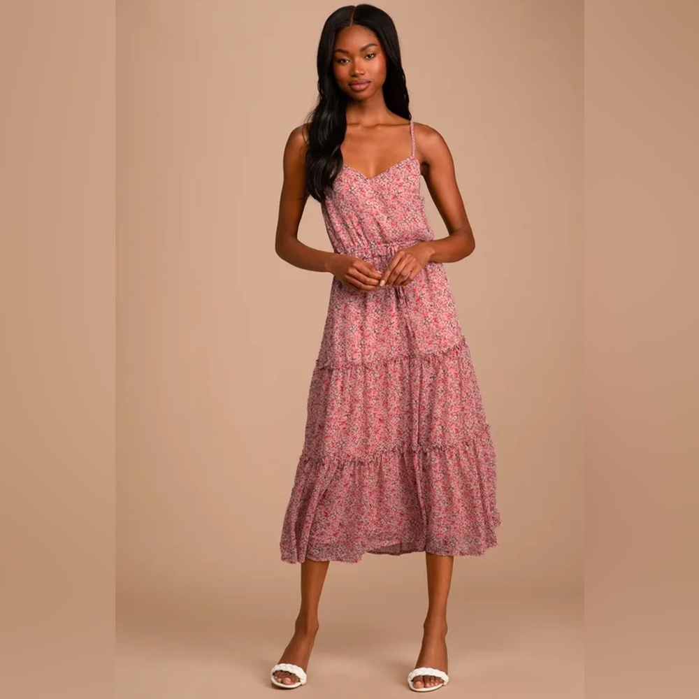 Lulu’s Upscale Evening Dusty Pink Tiered Midi Dress NWOT SZ S